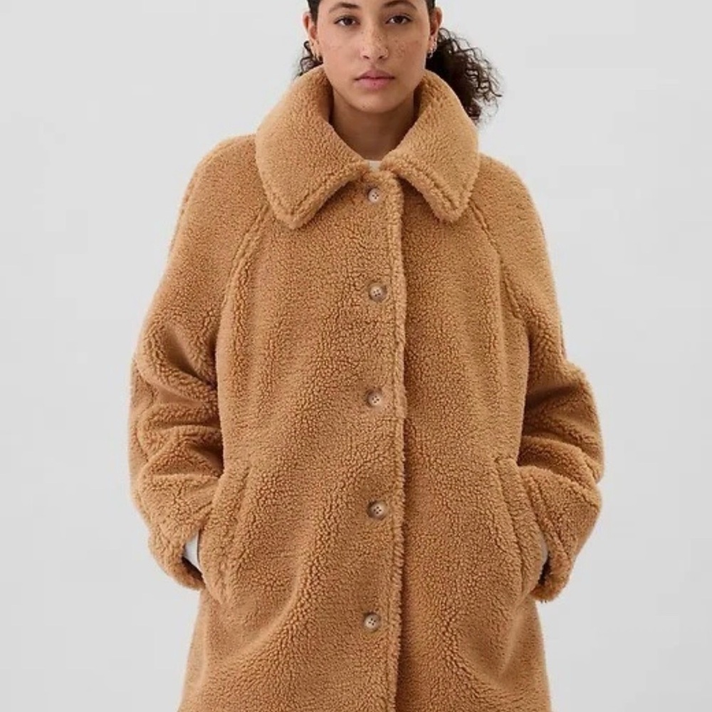 GAP Camel Teddy Sherpa Button-Front Coat